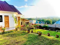 Charming 1-bedroom Lodge in marvelous Arusha with WiFi