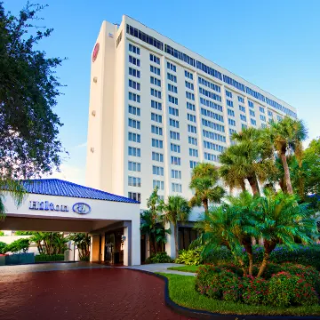 هيلتون سان بتسبرج باي فرنت Hotels near تروبيكانا فيلد