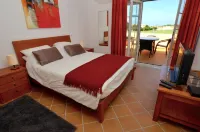 Red House Các khách sạn ở Amoreira