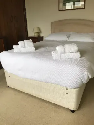 Canalside retreat - City Centre Hotels in Bruntsfield