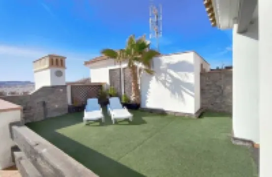 BEAUTIFUL PENTHOUSE IN FRONT OF THE SEA IN GARDENS OF N°VERA