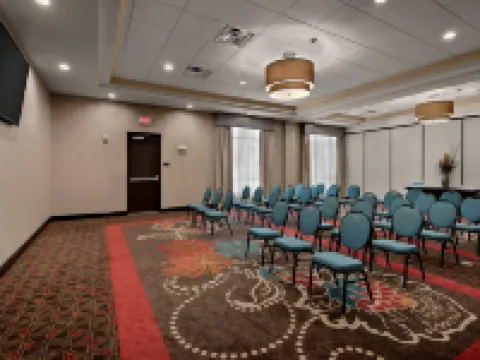 Hampton Inn & Suites Tampa Northwest/Oldsmar Hotels in Oldsmar