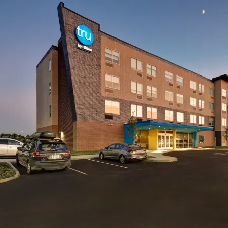 Tru by Hilton Cincinnati Airport South Florence