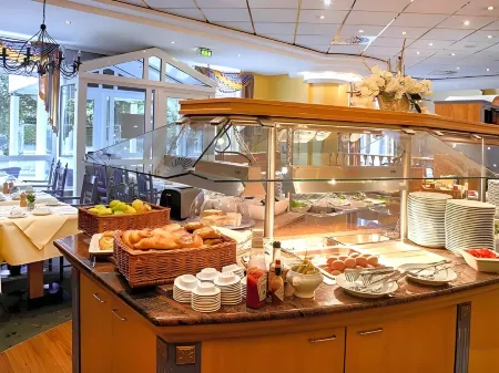 Country Hotel Timmendorfer Strand Отели в г. Тиммендорфер-Штранд