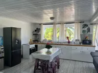 DEANE HOUSE Large, fully-equipped studio located in the city center. Hôtels à proximité de : To'opuaiti