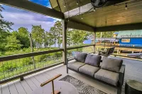 Lake Views, Short Walk to Water, Joy Rock Garden, Sleeps 7