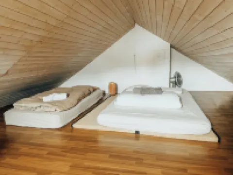 Old apartment in the heart of the city with terrace