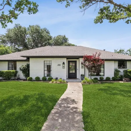 Cozy Luxe Home -Next to UTD + Near Downtown Dallas