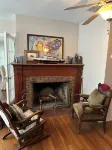 3 Bedroom Historic Home near Stony Brook Village, University, Hospital & Beaches Hotel a Stony Brook