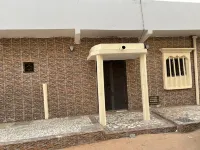 ACE Appartement est Situé Dans le Quartier Calme, Idéal Pour un Couple 住宿飯店