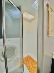 Cozy RV with 1 bedroom in enchanting Cape Charles