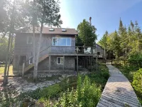 Boardwalk Pines at Tobermory