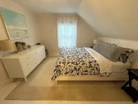 Charming 3-bedroom cottage in fabulous Greenport