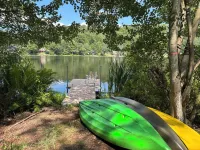 Cozy Lake House in Charming Roscoe: Your 3-Bedroom Getaway