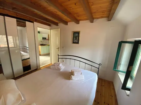 Cozy apartment in charming Vrsine Отели в г. Vrsine