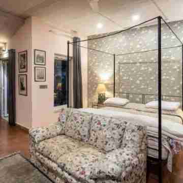 King Room with Garden View -  Near Kookus 5 Rooms