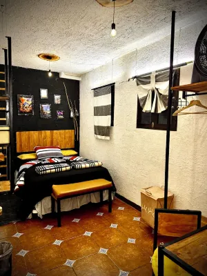 Vintage Stay in Antigua with Balcony & Terrace. Pet Friendly