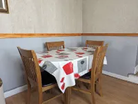 Family-sized comfort - Walk to Lake City Centre Các khách sạn ở Cathays