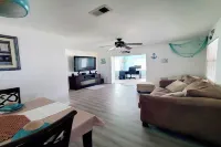 The Sea Scallop Minutes to Madeira Beach Hotels in Bay Pines