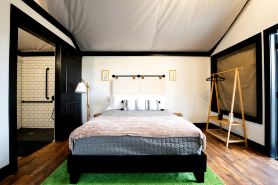 Relaxing Safari Tent with Hot Tub and Grill in Cedar Bluff, Alabama