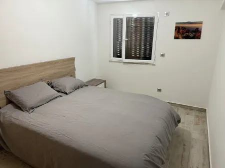 800 m from the beach, modern apartment with terrace on ground floor Отели рядом с достопримечательностью «Quinta do vale»