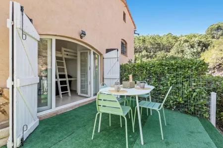 Vacation home, 250 m from the beach