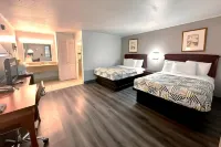 Red Carpet Inn - Stamford