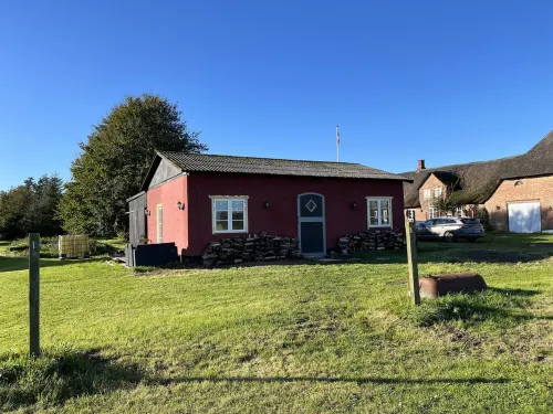 Ferienhaus auf Einen Alten Bauernhof auf der Ruhigen Marschlandschaft in Højer!