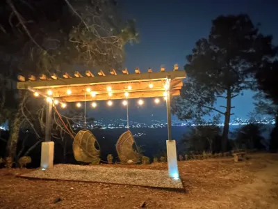 Casa Madera 2A   Estancia a la orilla del acantilado... Ideal para parejas!  호텔