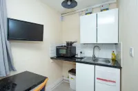 *REDUCED* Compact Studio 20 minutes to London via fast train Hotels in Orpington