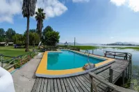 Cabañas Villa Alejandra - piscina