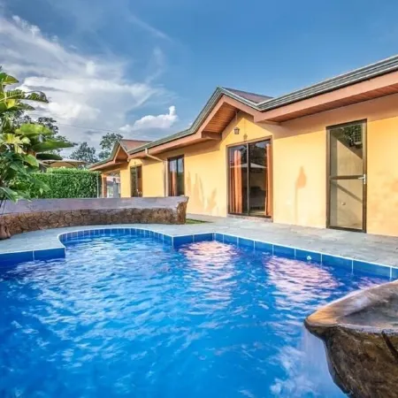 The Lake Village, La Fortuna de San Carlos