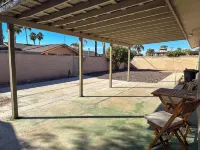 Centrally located older 4-bedroom house in lovely Yuma