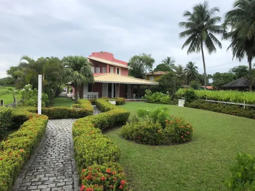 Beautiful and cozy house facing the sea on Penha Island Hotels in Vera Cruz