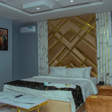 Glossy Luxury Hotel