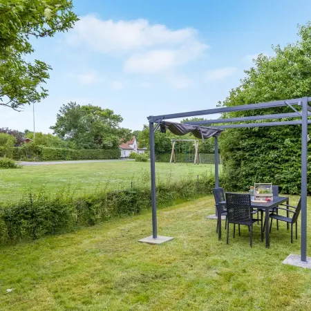 "Hiarni" - 12km from the sea