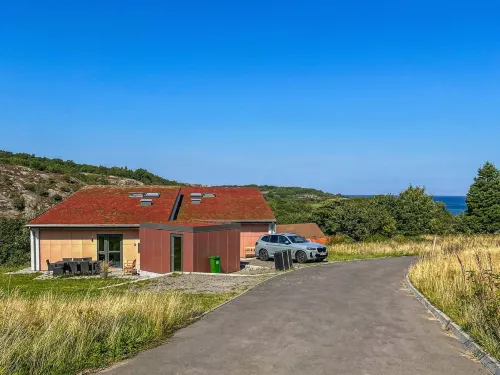"Sasser" - 450m from the Sea - 홈스테이