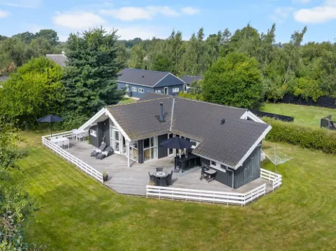 "Ønevus" - 550m from the Sea