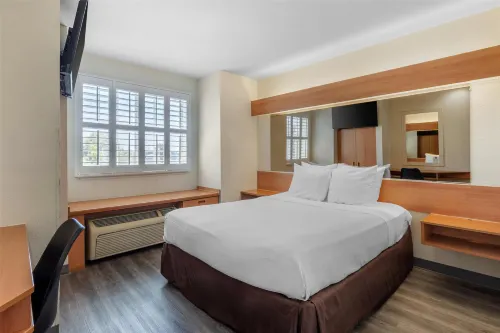 SureStay by Best Western Sacramento South Natomas