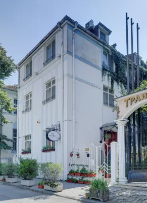 City Boutique Inn Отели в г. Varna City Center
