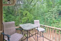 Hootenanny at Horton Creek Creekside Escape! - 3-Star
