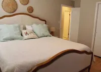 Quiet 3 Bedroom Home Close To Nashville Hotels in Cheatham County