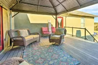 Beulah Home w/ Wraparound Porch & Mtn Views Hotels in Beulah Valley