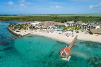 Preskil Island Resort - Pools