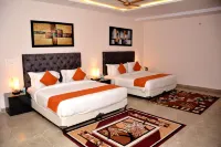 Hotel the Grand