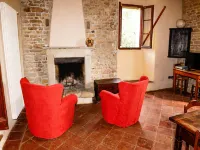 Farmhouse in Modigliana with Scenic Views