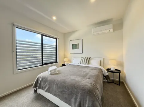 Aalto Retreat 2: Chic & Modern, Close 2 Everything Hotels in Rosebud