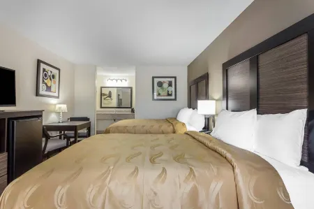 Quality Inn Aberdeen Отели в г. Пайнблафф