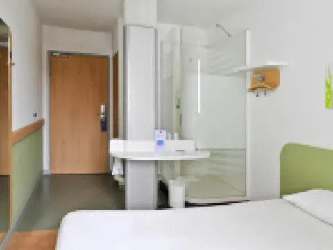 Ibis Budget Nîmes Centre Gare Hoteles en Nimes