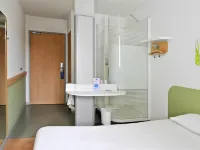 Ibis Budget Nîmes Centre Gare Hotels in Nimes